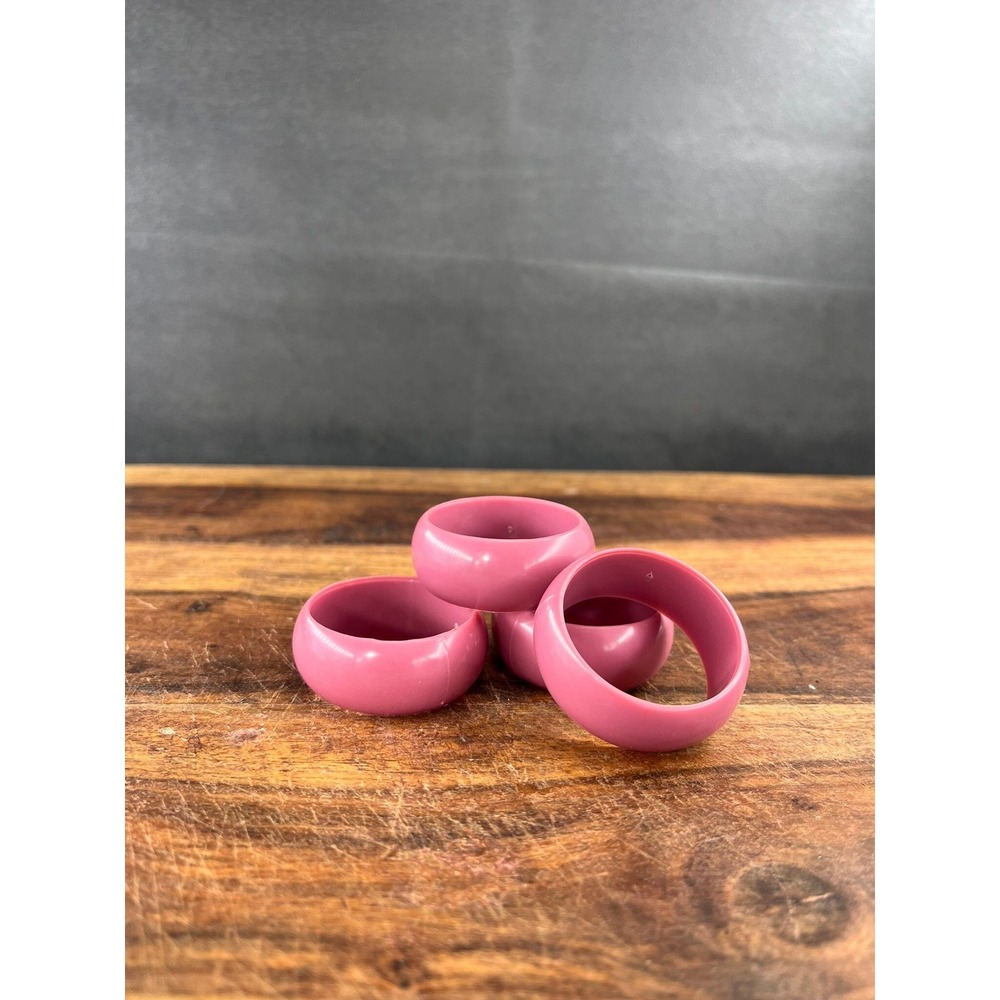 Vintage‎ Hot Pink Napkin Rings - Retro Set of 4